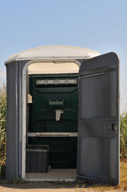 Portable Toilet Options We Offer in West Hollywood, CA