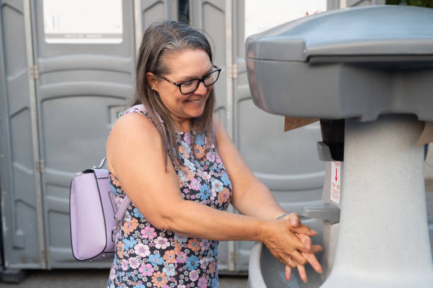 Best Affordable portable toilet rental  in West Hollywood, CA